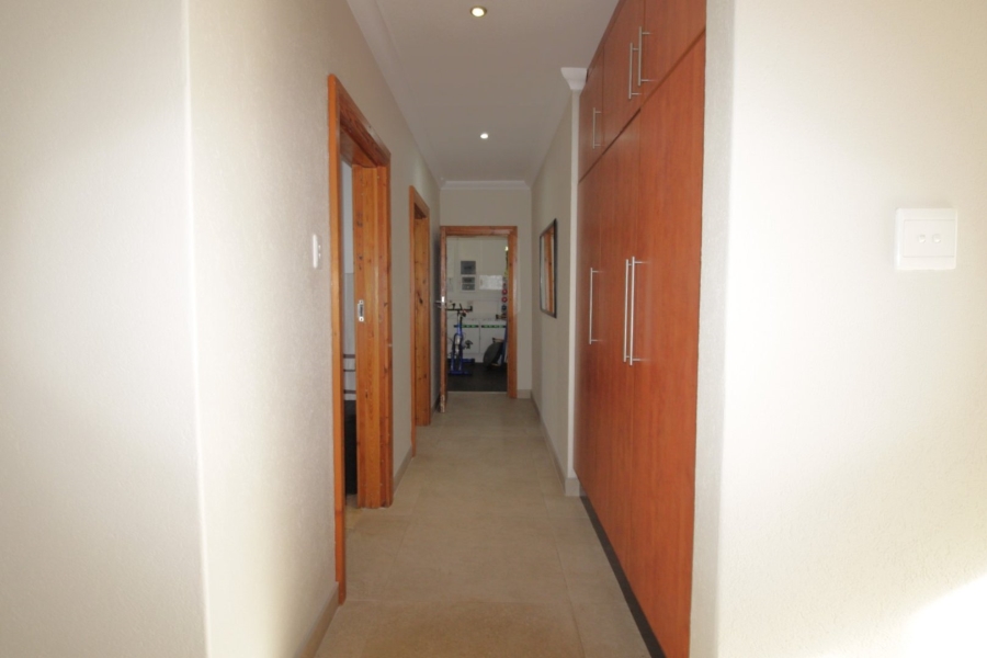 5 Bedroom Property for Sale in Humerail Eastern Cape